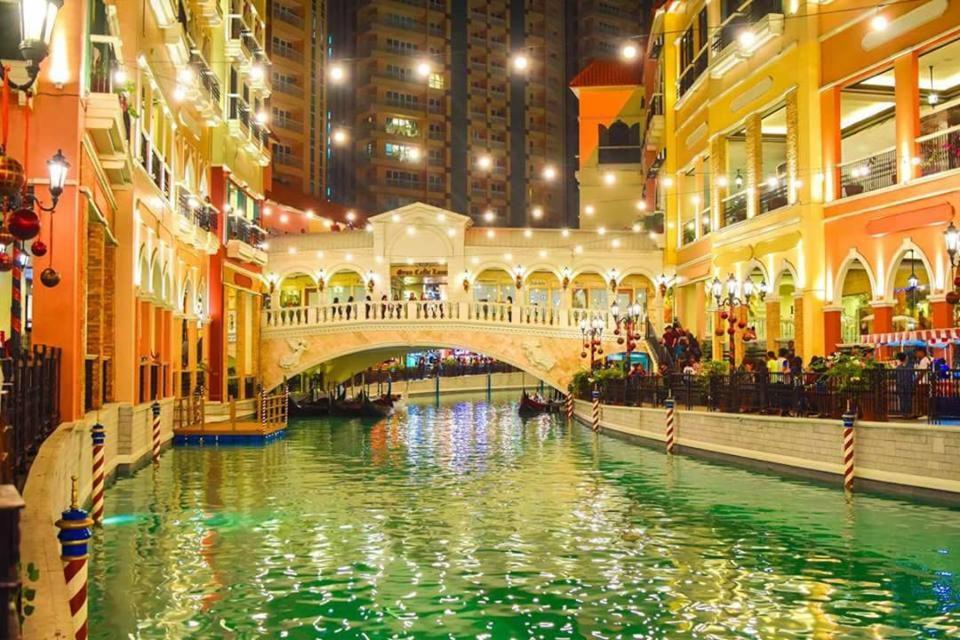Venice Luxury Residences Taguig Extérieur photo